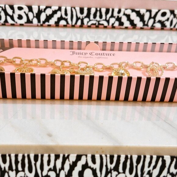 Juicy Couture Gold Heart Charm Bracelet NWT - Picture 4 of 8
